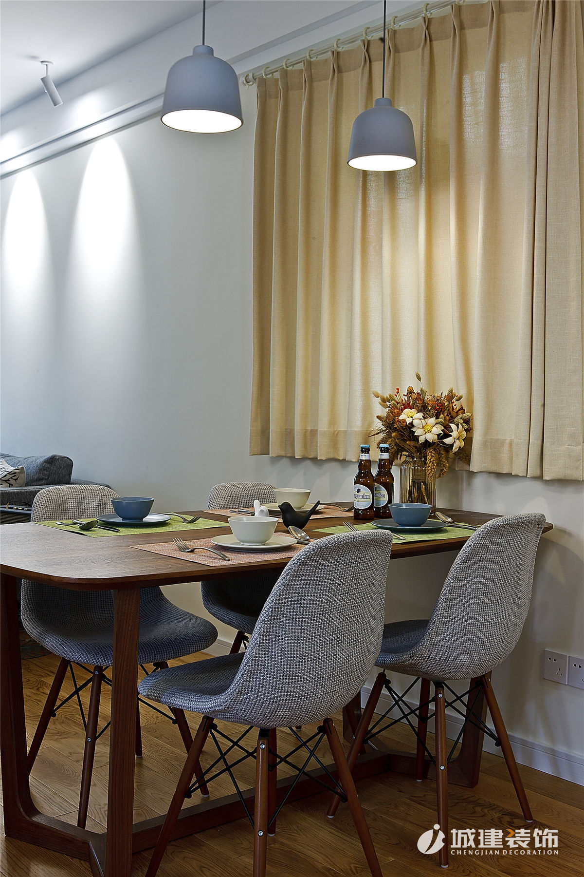 龍湖滟瀾山89方北歐風(fēng)格三室